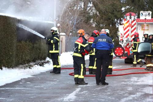 SDIS-Valtra-feu-haie-2024-2